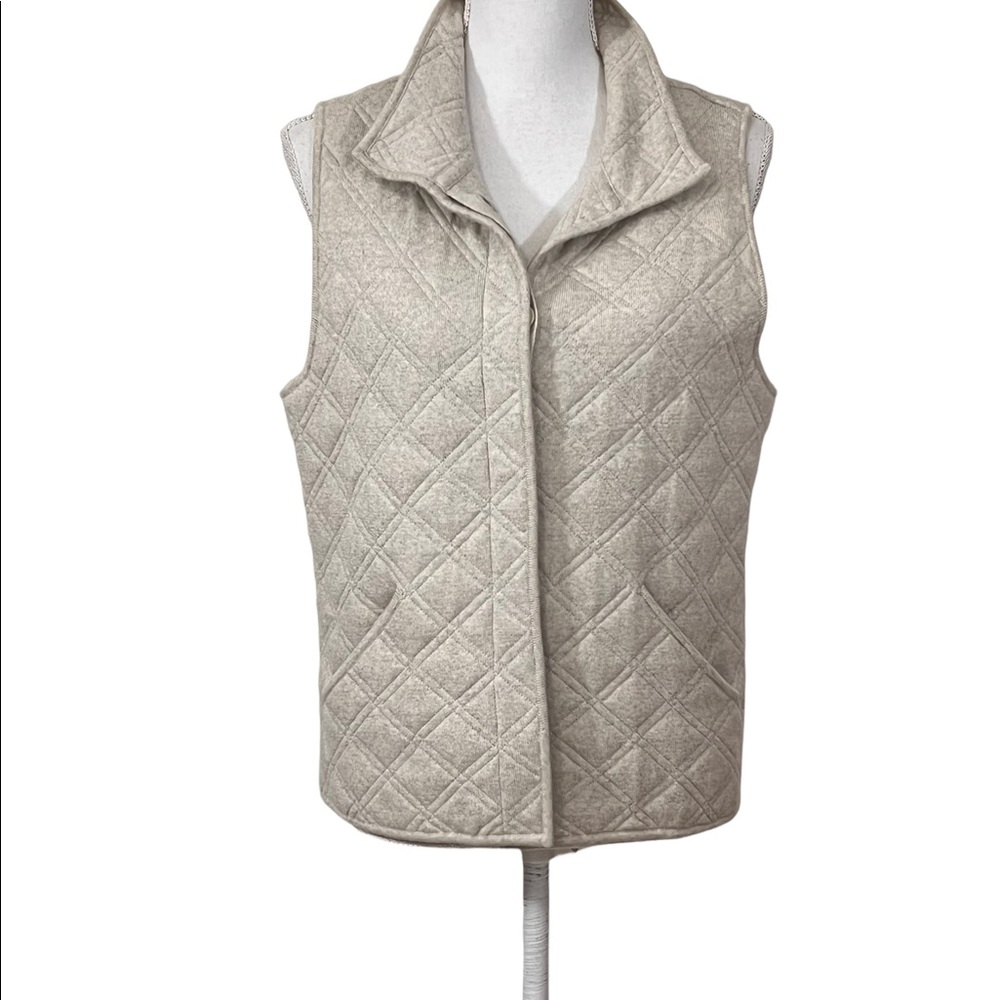 Eileen Fisher Medium Light Gray Button Front Merino Wool Quilted Vest Pockets